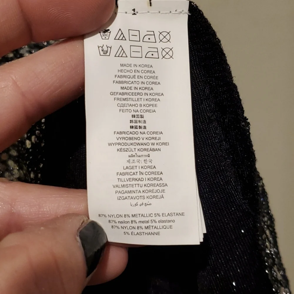 ❤ MICHAEL MICHAEL KORS LONG SLEEEVED COLD SHOULDER SHINY FISHSCALE PATTERN TOP